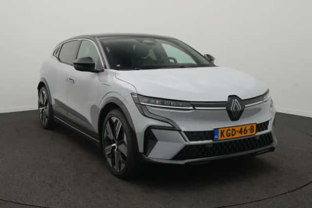 Renault Mégane E-Tech (2026) thumbnail 2