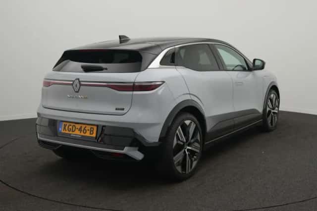 Renault Mégane E-Tech (2026) thumbnail 4