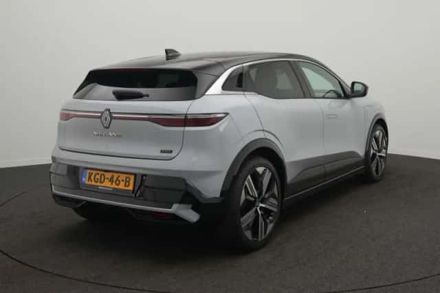 Renault Mégane E-Tech (2026) thumbnail 4
