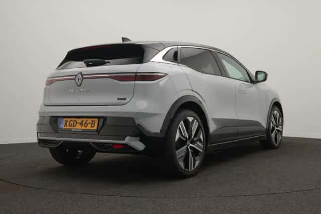 Renault Mégane E-Tech (2026) thumbnail 6