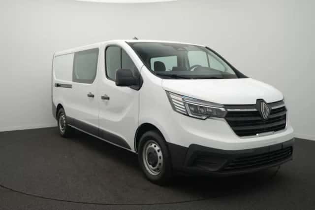 Renault Trafic (2026) thumbnail 2