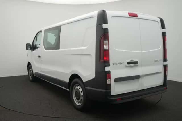 Renault Trafic (2026) thumbnail 3