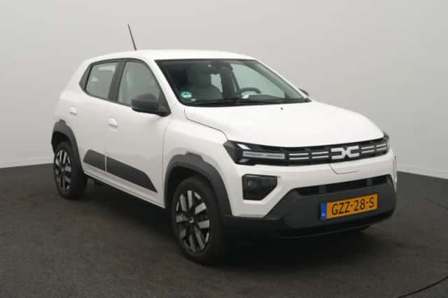 Dacia Spring (2025) thumbnail 2