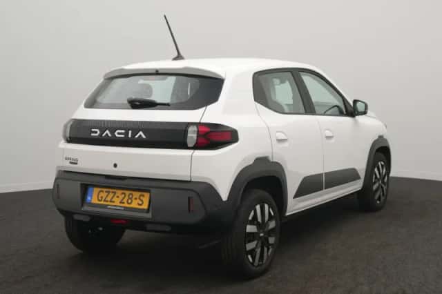 Dacia Spring (2025) thumbnail 4