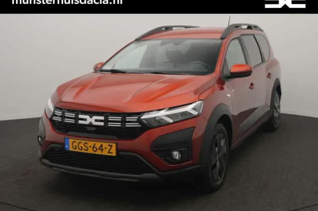 Dacia Jogger (2024) thumbnail 1