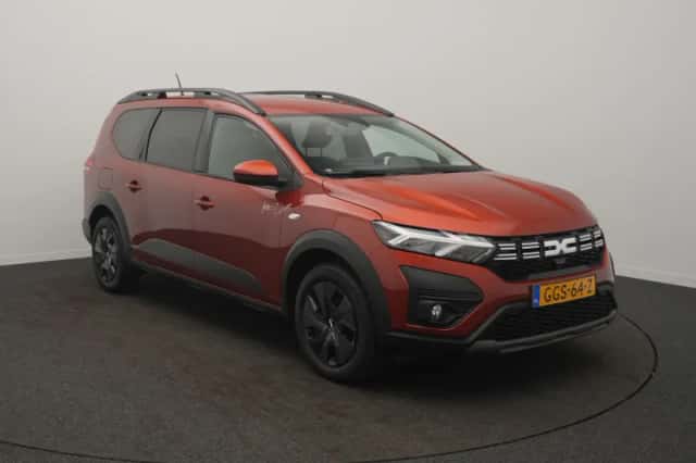 Dacia Jogger (2024) thumbnail 2