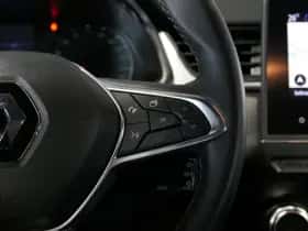 Renault Captur (2022) thumbnail 13