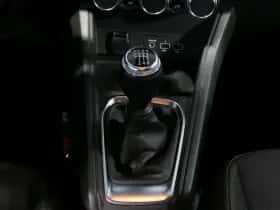 Renault Captur (2022) thumbnail 14