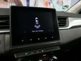 Renault Captur (2022) thumbnail 38