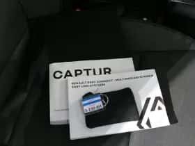 Renault Captur (2022) thumbnail 40