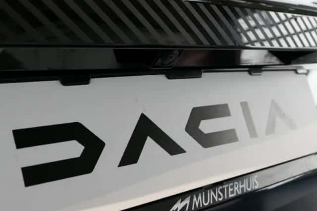 Dacia Bigster (2025) thumbnail 6