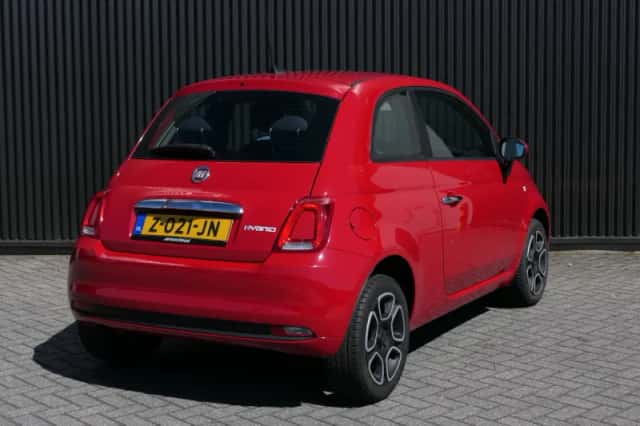 Fiat 500 (2022) thumbnail 3