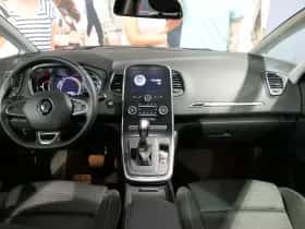 Renault Grand Scénic (2023) thumbnail 17