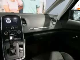 Renault Grand Scénic (2023) thumbnail 24