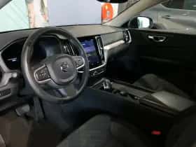 Volvo V60 (2022) thumbnail 23