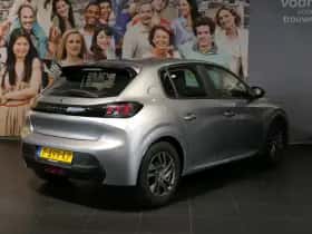 Peugeot 208 (2022) thumbnail 3