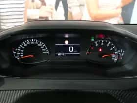 Peugeot 208 (2022) thumbnail 23