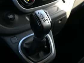 Renault Trafic (2021) thumbnail 32