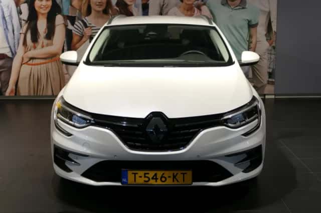 Renault Mégane (2023) thumbnail 2