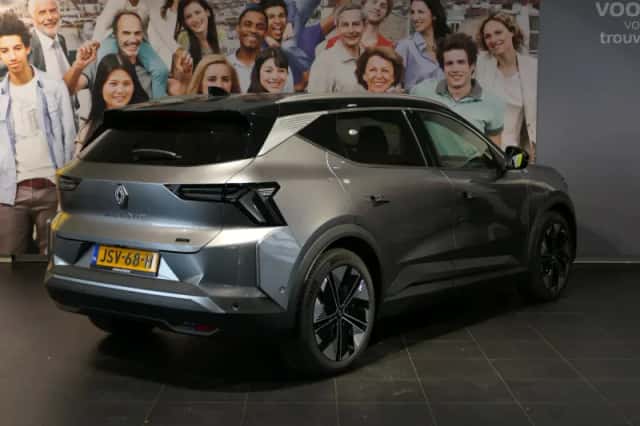 Renault Scénic (2025) thumbnail 3