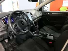 Renault Mégane (2021) thumbnail 23