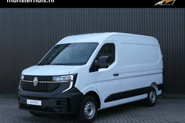 Renault Master (2024) thumbnail 1