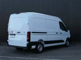 Renault Master (2024) thumbnail 3
