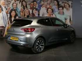 Renault Clio (2023) thumbnail 3
