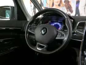 Renault Espace (2019) thumbnail 17
