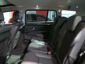 Renault Espace (2019) thumbnail 10