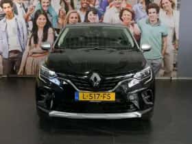 Renault Captur (2021) thumbnail 2
