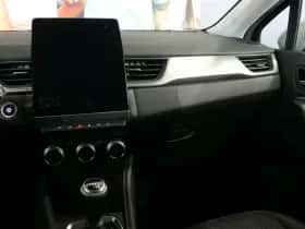 Renault Captur (2021) thumbnail 19