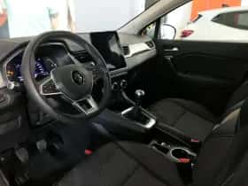 Renault Captur (2021) thumbnail 21