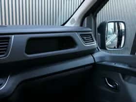 Renault Trafic (2022) thumbnail 18