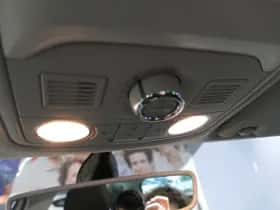 Škoda Octavia (2019) thumbnail 12