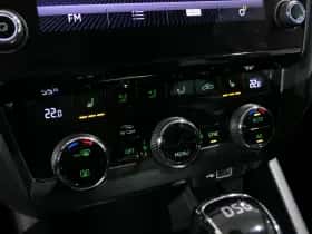 Škoda Octavia (2019) thumbnail 31