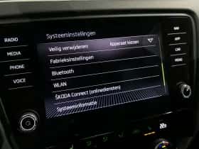Škoda Octavia (2019) thumbnail 42