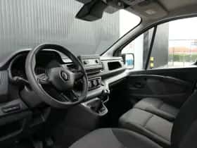 Renault Trafic (2022) thumbnail 11