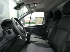 Renault Trafic (2022) thumbnail 12