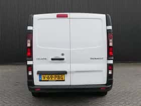 Renault Trafic (2022) thumbnail 4