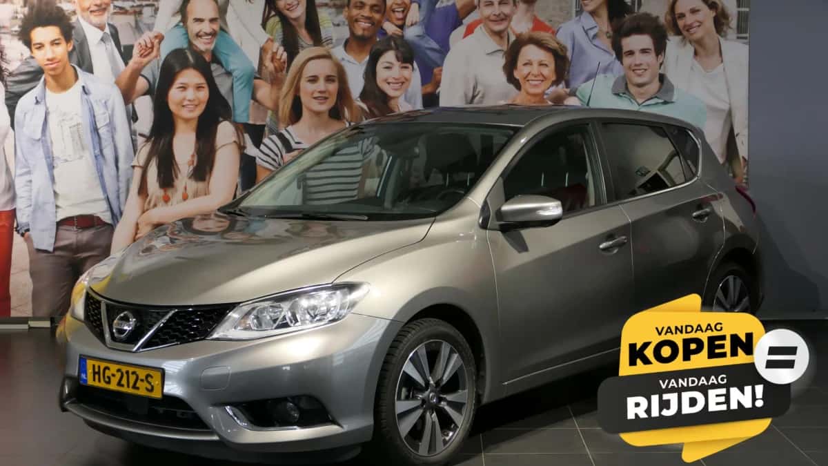 Nissan Pulsar (2015) — foto 1