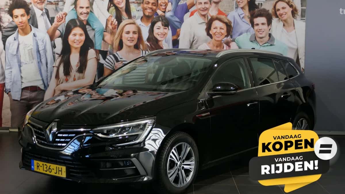 Renault Mégane (2022) — foto 1