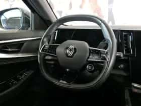 Renault Austral (2023) thumbnail 14