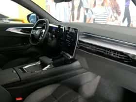 Renault Austral (2023) thumbnail 47