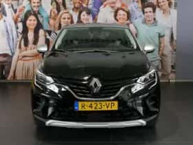 Renault Captur (2022) thumbnail 2