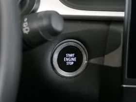Renault Captur (2022) thumbnail 16