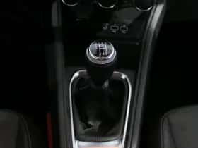 Renault Captur (2022) thumbnail 18