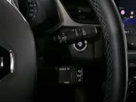 Renault Captur (2022) thumbnail 28
