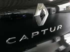 Renault Captur (2022) thumbnail 5