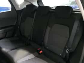 Renault Captur (2022) thumbnail 9
